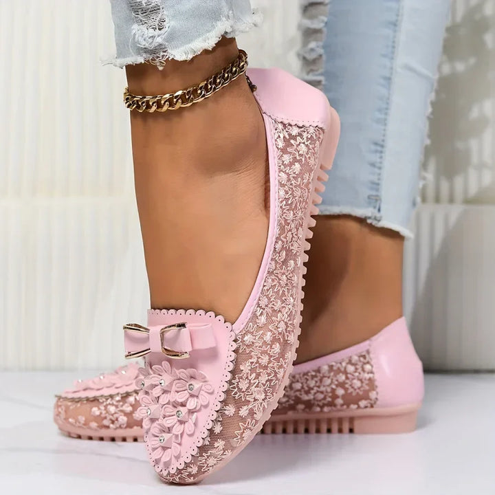 Brielle - סנדל אורתופדי מסוגנן עם שרוכים