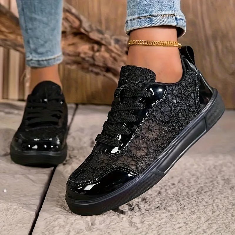 Alessa - נעלי ספורט אלגנטיות עם תחרה