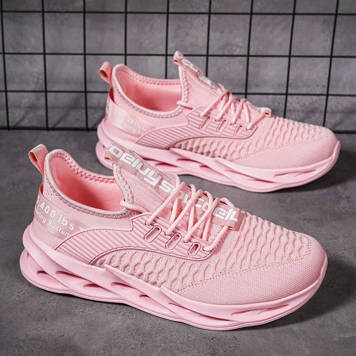 Marjane - נעלי ספורט נוחות עם סוליה מחוספסת