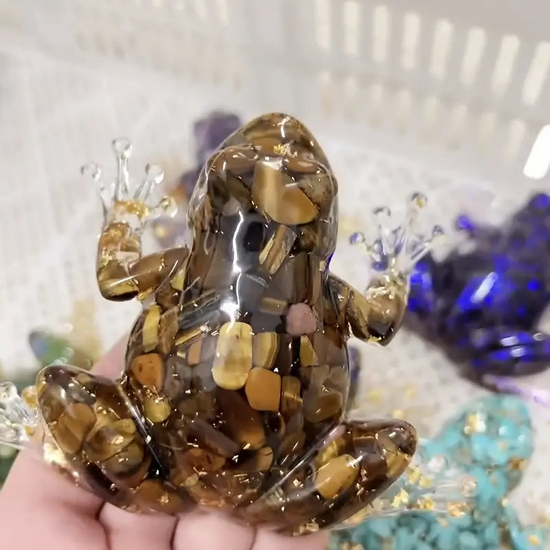 Frostone -  פסל צפרדע קריסטל לקישוט הבית