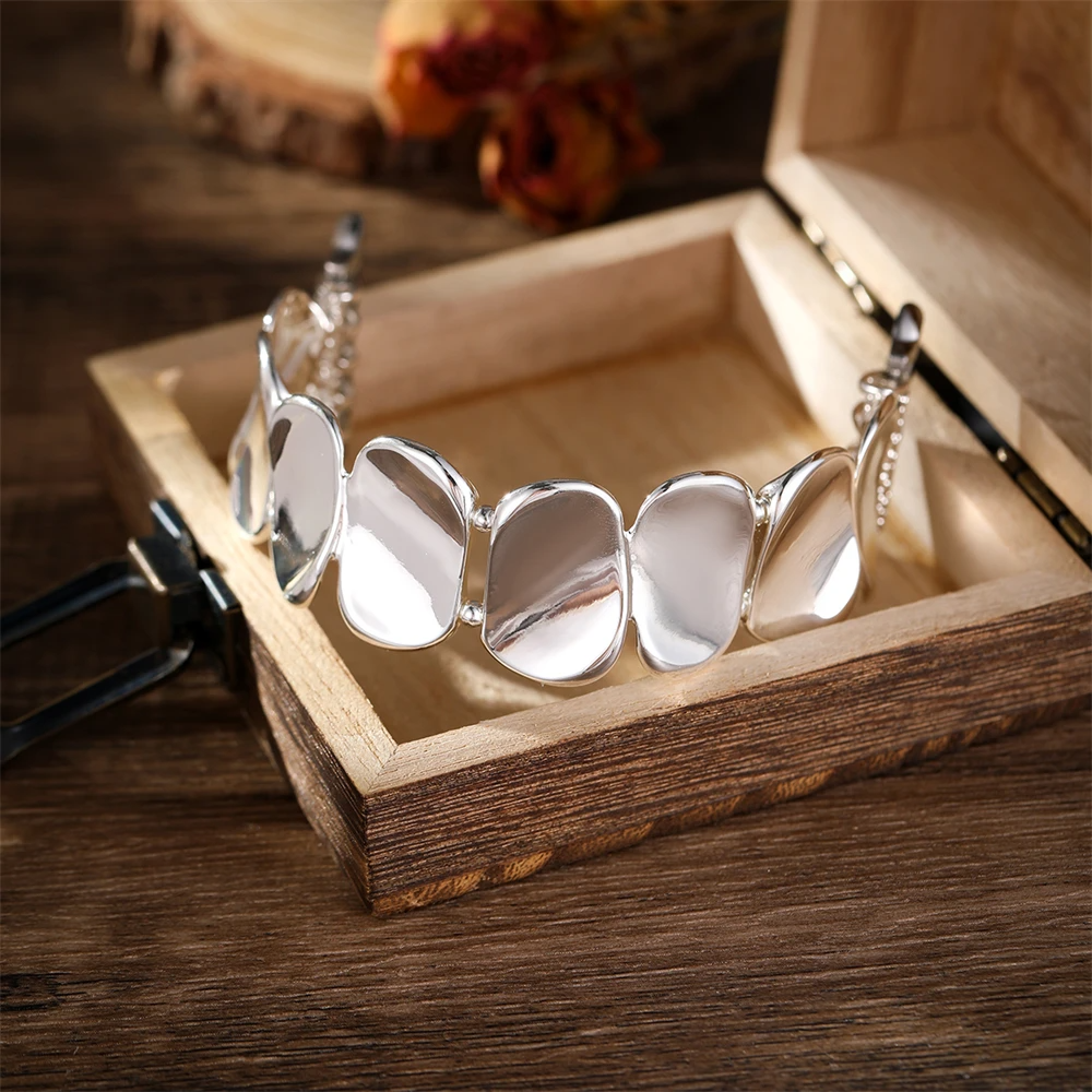 Ottilia - רצועה מסוגננת לשעון תפוח צפה