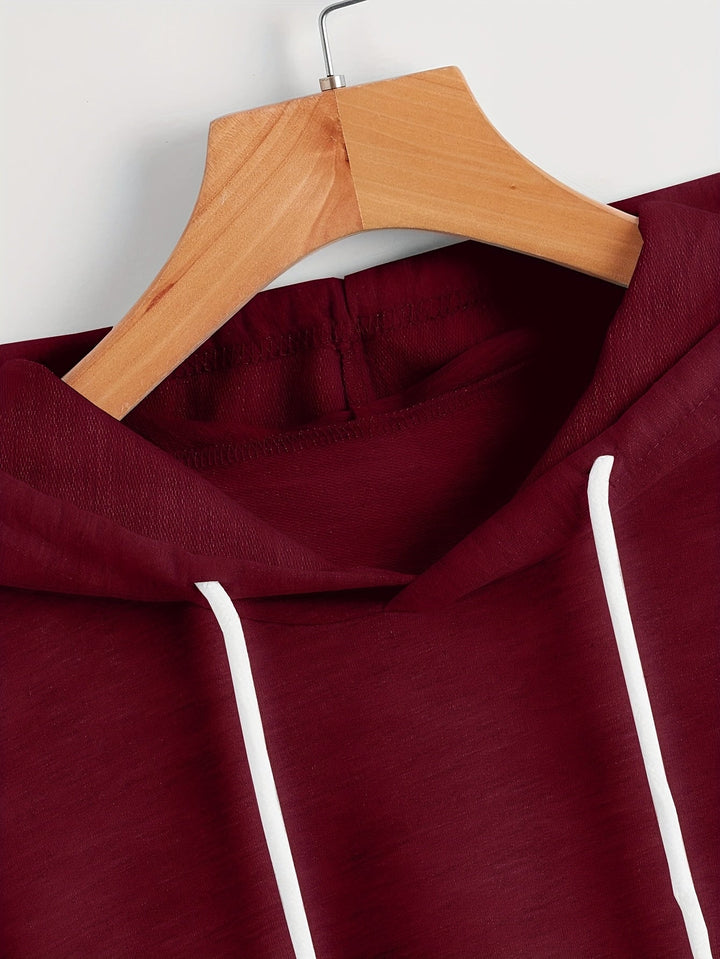 Matthias - חולצת טי שרוול קצר עם קפוצ'ון וקו תחתון א-סימטרי