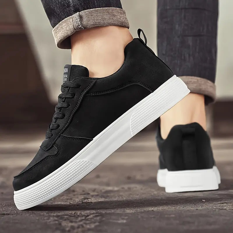 Rashad - נעלי ספורט עם שרוכים נושמות