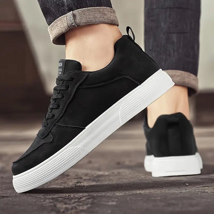 Rashad - נעלי ספורט עם שרוכים נושמות