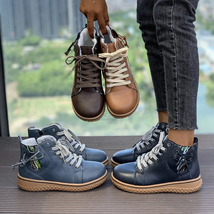 Noline - מגף קרסול נוח עם שרוכים