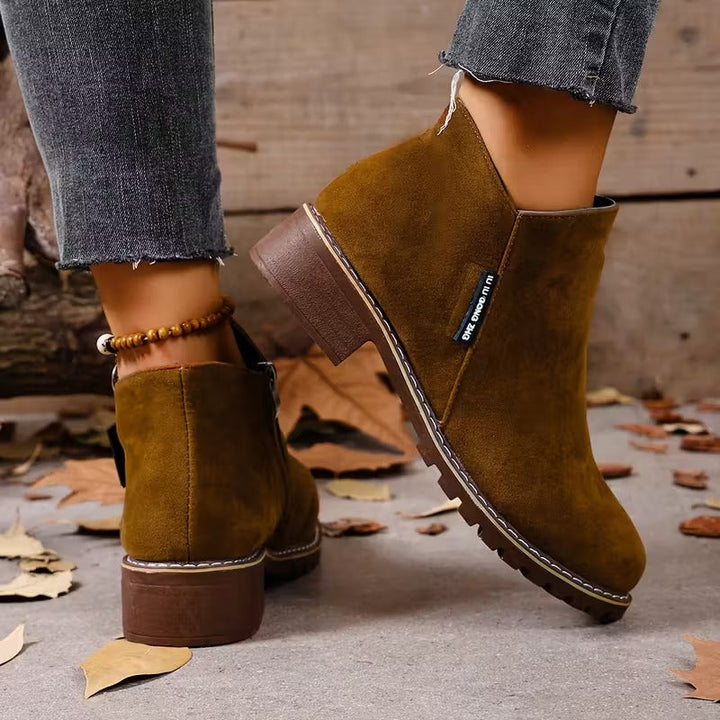 Myrcella - מגף עור אורטופדי קז'ואלי