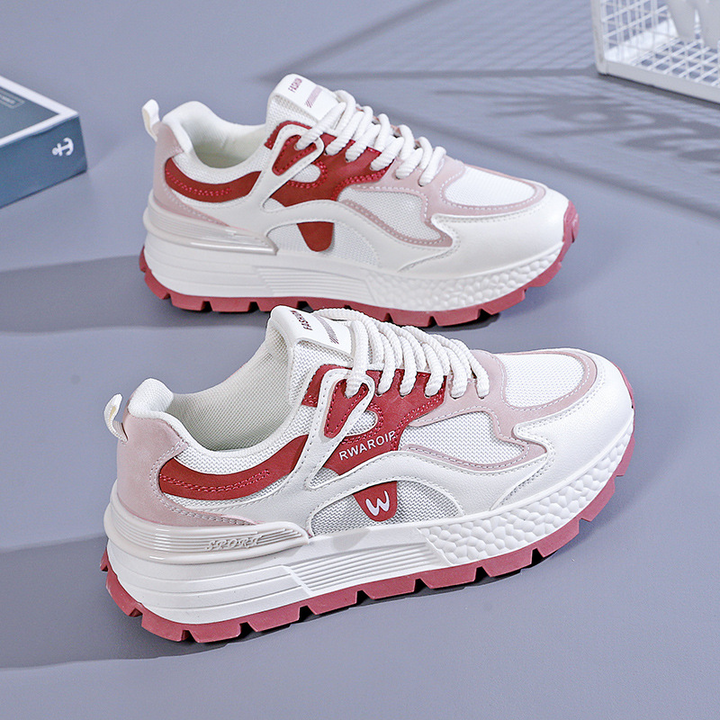 Klarisse - נעלי ספורט קלות עם שרוכים