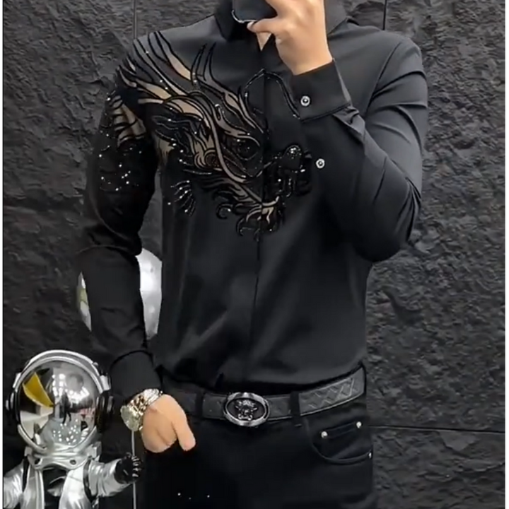 Zeljko - חולצה מודפסת מסוגננת בגיזרה צרה